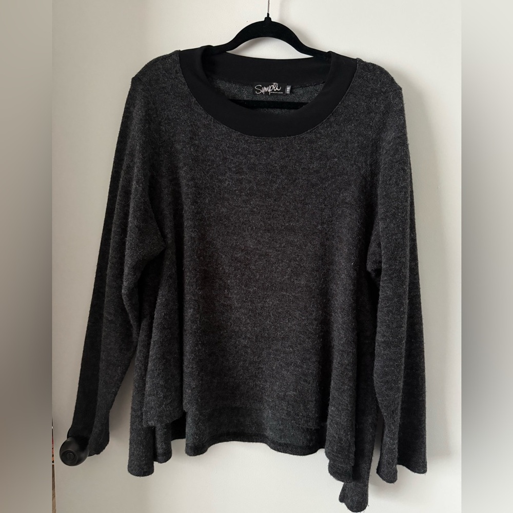 Sympli Black Knit Top